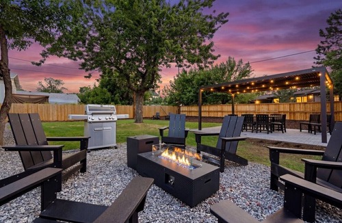 Applewood Villages House | Ferns & Foothills: Hot Tub/Backyard Games/Hub location 20 min to DT Denver