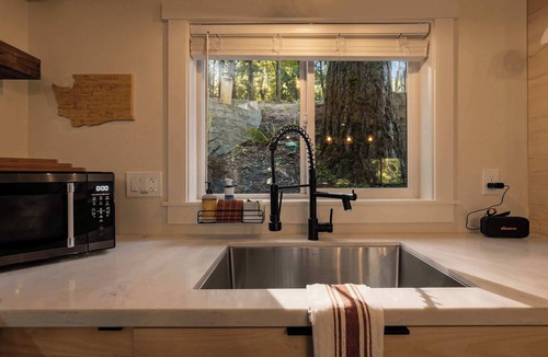 Sudden Valley House | Fernwood Retreat Hot Tub Trails