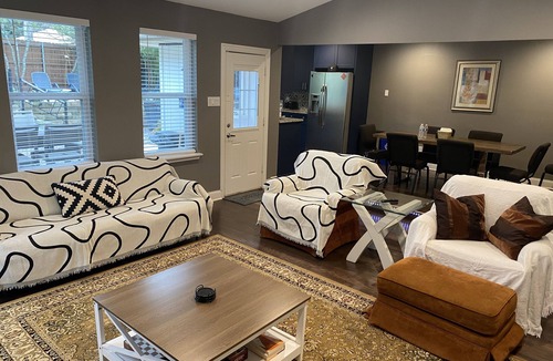 Duncanville House | FIFA WORLD CUP DEAL 🔷 Dallas Tropical POOL Paradise! Hot Tub, Fire Pit, Grills!