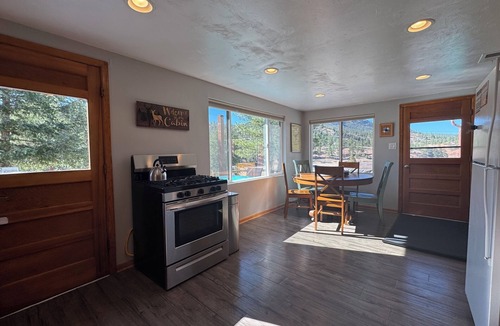 Sedalia Cabin | Fisherman's & Outdoor Enthusiast's Paradise!