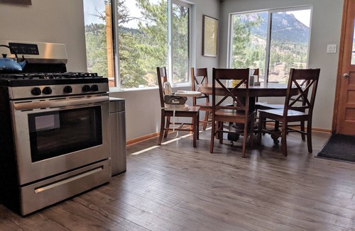 Sedalia Cabin | Fisherman's & Outdoor Enthusiast's Paradise!