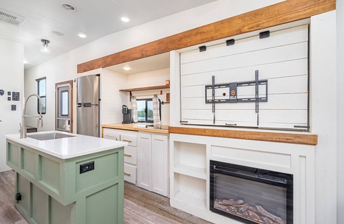 Lindale House | Forest River Heritage