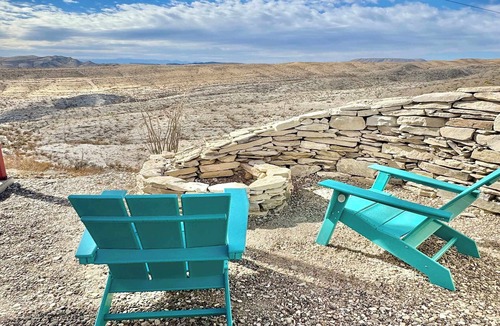 Terlingua Apartment | Fossil Knob Ridge -Sierra Vista: Ultra Modern