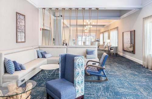 Eastham Hotel | Four Points by Sheraton Eastham Cape Cod
