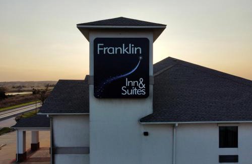 Franklin Hotel | Franklin Inn & Suites
