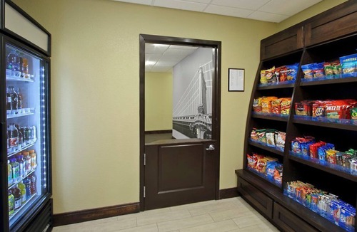 Odessa Condo | Free Breakfast. Outdoor Pool. Gym. Near the University of Texas Permian Basin!