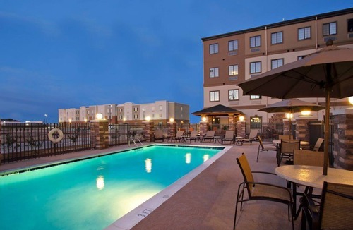 Odessa Condo | Free Breakfast. Outdoor Pool. Gym. King Suite. Near the University of Texas Permian Basin!