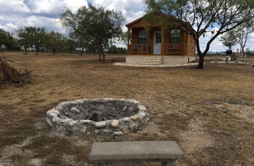 Utopia Cabin | Freedom River Cabin