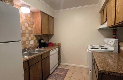 Monahans Apartment | Fully Furnished 1-bedroom apartment in the heart of Monahans close to I20