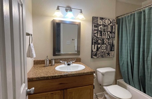 Monahans Apartment | Fully Furnished 1-bedroom apartment in the heart of Monahans close to I20