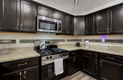 Biggs Field House | Fully Renovated 3-Bedroom Home with Modern Upgrades, Spacious Yard