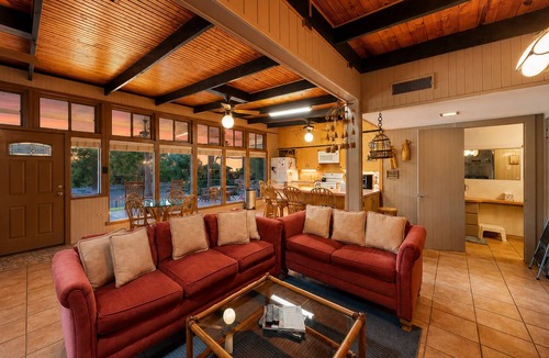 McQueeney House | Funshine | Riverfront house in Mc Queeney with guest house, river views, grill