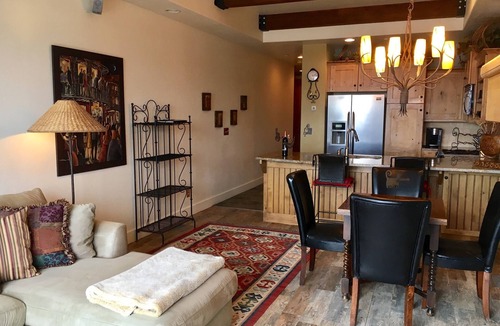 Kimball Junction House | Furnished Luxury Townhome w Private Spa in NEWPARK! A Rare Find!