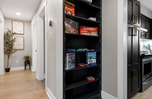 College Station House | Game Room Fun Mini Golf Sleeps 12