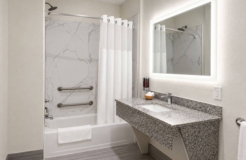 Houston Hotel | GARDEN SUITES