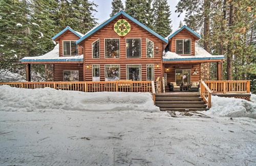 Garden Valley House | Garden Valley Cabin w/Loft & Large Deck!