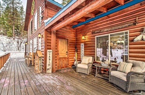 Garden Valley House | Garden Valley Cabin w/Loft & Large Deck!