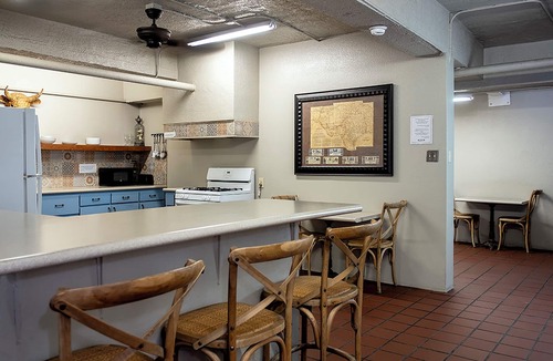 Downtown El Paso Hotel | Gardner Hotel & Hostel