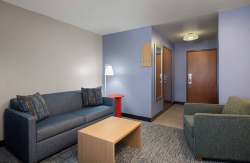 Brookings Hotel | Garner Hotel Brookings by IHG
