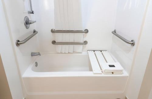 Pecos Hotel | Garner Hotel Pecos by IHG