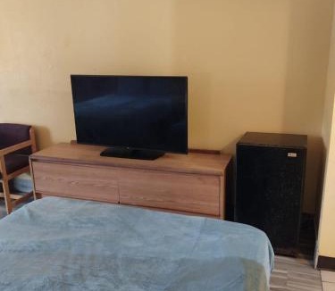 Jackson Apartment | Gated 2 Double Beds Hotel Suite 108