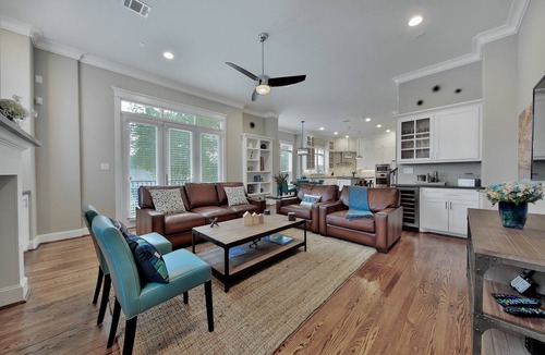 Greater Heights House | Gated community home on elevation 3 BR 3. 5 BA