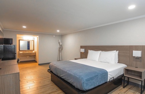 Graham Hotel | Gateway Inn