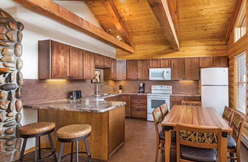 Estes Park Resort | Gateway to Rocky Mountain National Park!