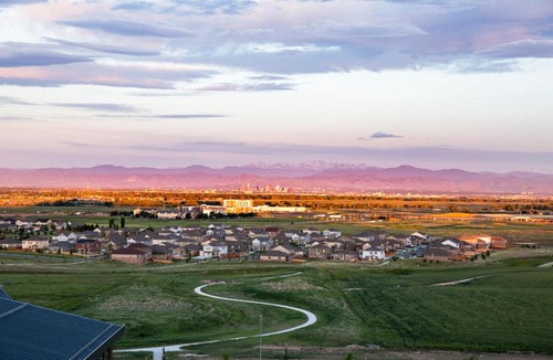 Aurora Hotel | Gaylord Rockies Resort & Convention Center