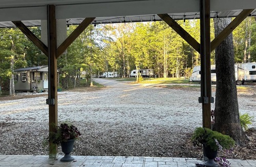 Mountain View RV Rental | Glamping tent with hot tub and AC for a relaxing getaway