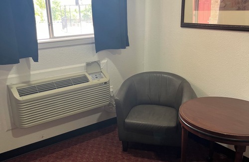 Glen Rose House | Glen Rose Inn and Suites