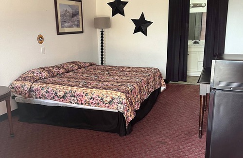 Glen Rose House | Glen Rose Inn and Suites