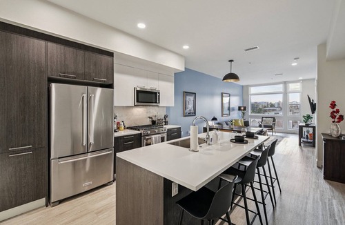 Highland Condo | Golden Hour | 1BR LoHi Loft | Balcony | Dog-Friendly
