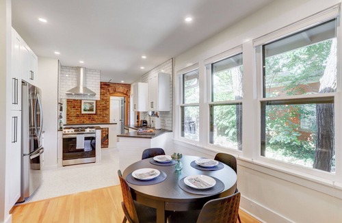 Mapleton Hill House | Gorgeous 2-bedroom + Dedicated Office in Downtown Boulder Walk to everything!