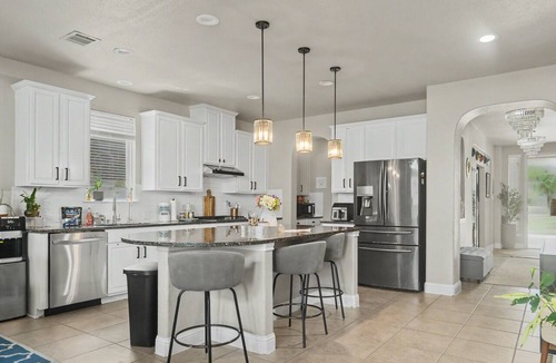 Fort Worth House | Gorgeous 4-bedroom house with private lake and walking trails on the woods
