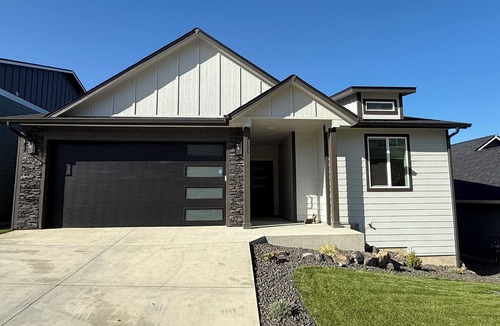 Spokane House | Gorgeous 5BR house w/Amazing Indian Trail Views