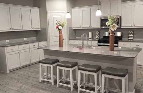 Haslet House | Gorgeous new built 4-bedroom house with AC in charming Justin