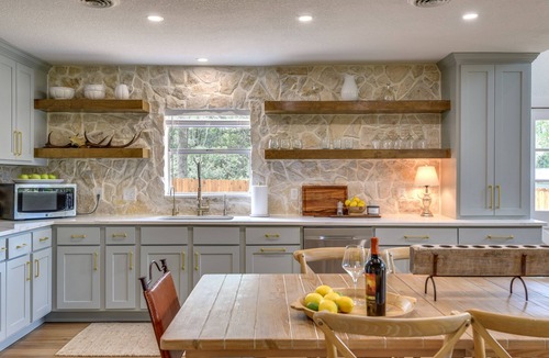 Palo Pinto House | Gorgeous Palo Pinto Home w/Private Hot Tub!