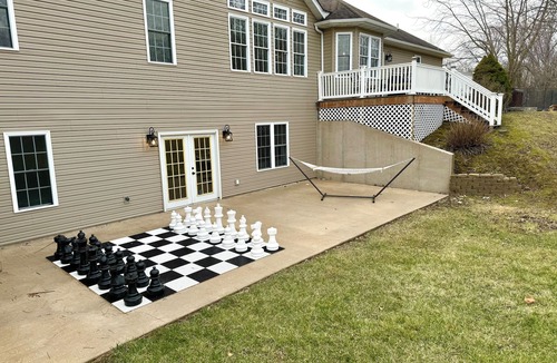 Godfrey House | Grafton Getaway @ Countryside. Sleeps 31. Over 6,000 sq feet on 5 acres
