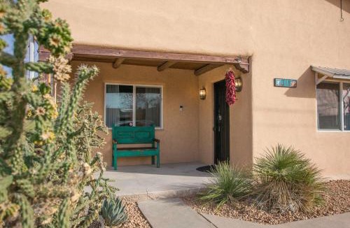 Old Town House | Grandma's Old Town Adobe House! Private Hot Tub-Close to Old Town-Pet Friendly-No Pet Fee!