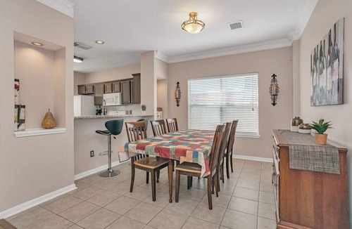 Klein House | Granite Gorge · Spacious 4-bed 2.5 bath home with large backyard