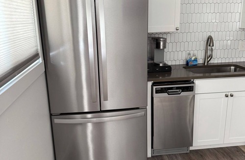 Spokane Valley Apartment | 💎 Great Find, 5 min to Browns Park 🛹💦🏀🏐