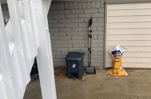 Spokane Valley Apartment | 💎 Great Find, 5 min to Browns Park 🛹💦🏀🏐