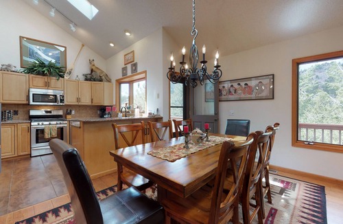Aspen Brook Ski Chalet | Great location near national park & town with a deck & mountain view