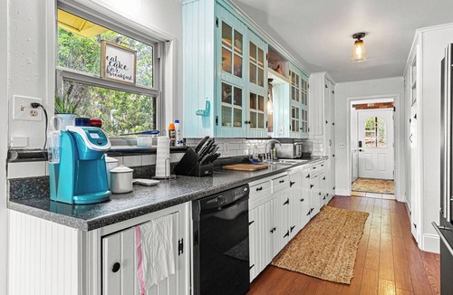 Cisco House | Great views, Cisco Lake House, Fishing, Private Dock, Up to 14 ppl, 4 bed 3 bath