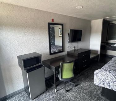 South Arlington Hotel | Great Western Inn