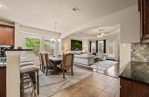Little Elm House | Greyhawk Retreat Relaxing 3BD Hideaway