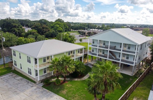 Kreole Apartment | Ground Floor Stay · 3BR · Parking · Near Refinery
