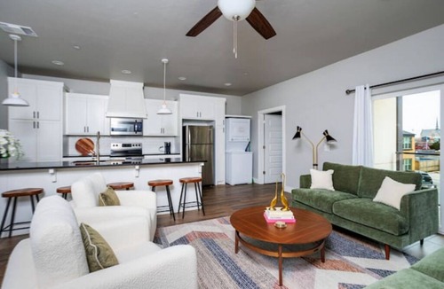 Central Oklahoma City Condo | H4/H6 Spacious & Urban Modern Condo - 2 units!
