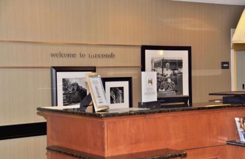 Macomb Hotel | Hampton Inn Macomb